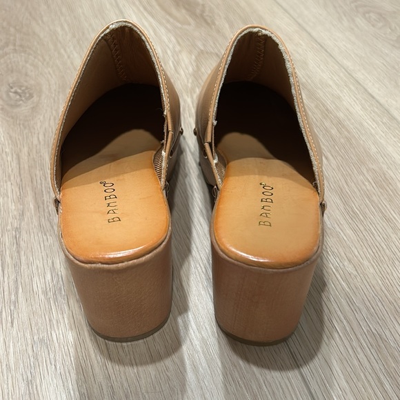 Heeled clogs - Picture 4 of 4